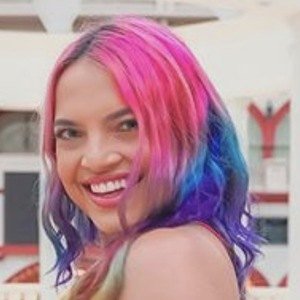 Anna Layza, 35 (Star di YouTube)