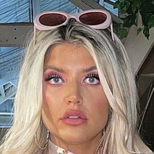 Anna McEvoy, 33 (Reality Star)