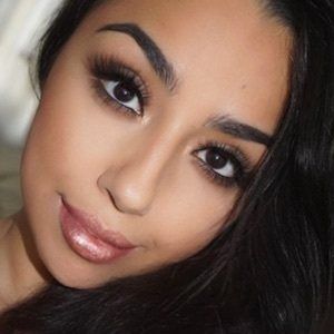 Anna Munoz, 33 (Instagram Star)