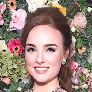 Anna O'byrne, 38 (Bühne Schauspielerin)