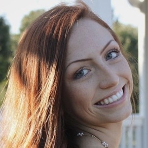 Anna Palo, 23 (TikTok Star)