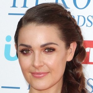Anna Passey, 41 (肥皂剧女演员)