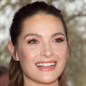 Anna Passey, 41 (肥皂剧女演员)