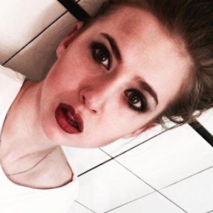 Anna Sherman image 4