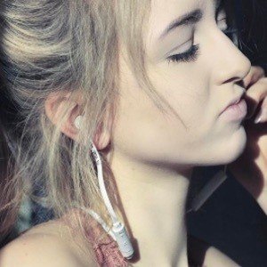 Anna Sommer, 29 (Instagram明星)