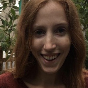 Anna UnusualBeaut, 35 (TikTok Star)