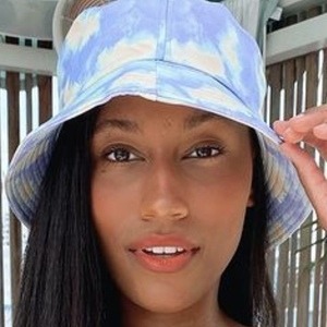 Annabell Newman image 3