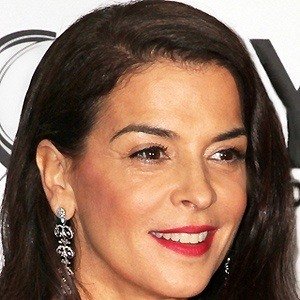 Annabella Sciorra image 2