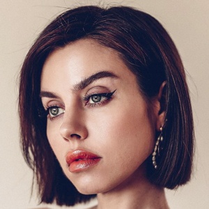 Annabelle Fleur image 5