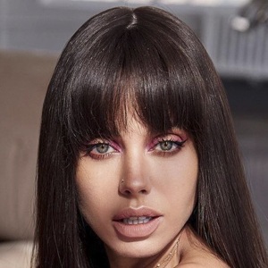 Annabelle Fleur image 8