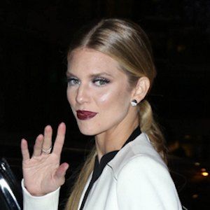 AnnaLynne McCord image 7