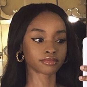 Anne Barreto, 31 (Modella)