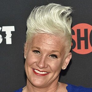 Anne Burrell (1969 - 2025) (Chef)