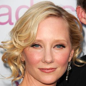 Anne Heche (1969 - 2022) (电视女演员)