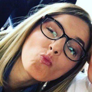 Anne-Marie Chelariu, 37 (YouTube明星)