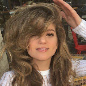 Anne Marie Morin, 33 (Instagram明星)