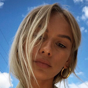 Anni Haase, 32 (Instagram明星)