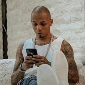 Anonimus, 43 (Reggaeton Singer)