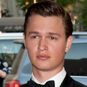 Ansel Elgort, 31 (Ator do Filme)