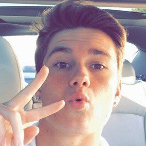 Anthony Villegas, 24 (TikTok明星)