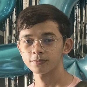 Anton Giriel Delgado, 24 (TikTok明星)