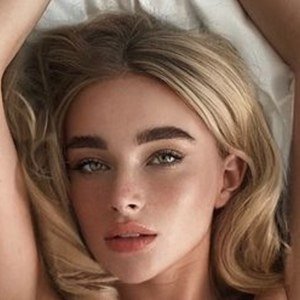 Antonia Freya Lydia, 28 (Instagram Star)