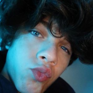 Antonio Smaniotto, 23 (Estrella de TikTok)