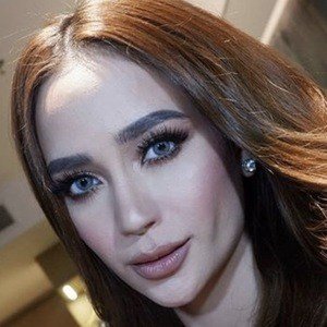 Arci Munoz, 36 (Rock Singer)
