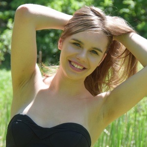 Aria Tesolin, 32 (Cantante d'opera)