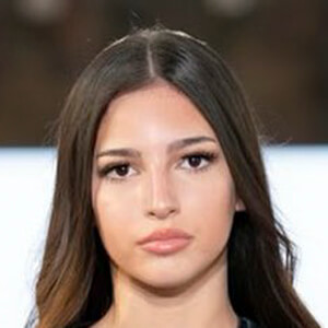 Ariana Nunez, 19 (Instagram Star)