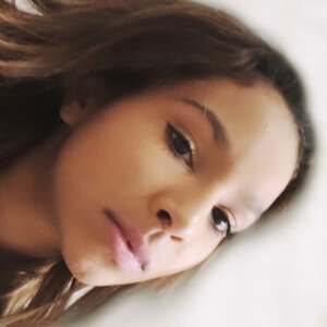 Ariana Pettit image 5