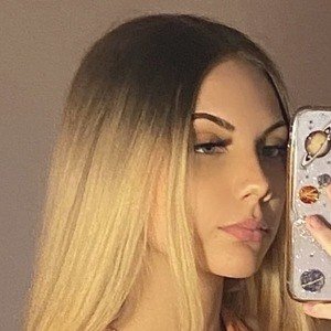 Arianna Flowers, 22 (TikTok Star)