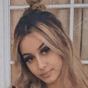 Arianna Roman, 22 (TikTok明星)