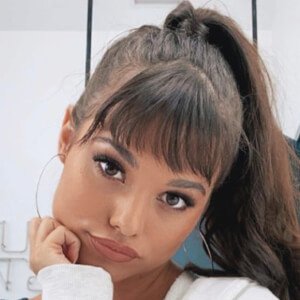 Ariel Yasmine image 7