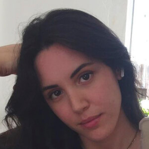 Arielle Carver-O'Neill, 33 (TV Actress)