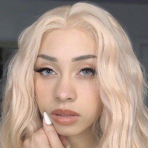 Arielle Tara, 24 (TikTok明星)