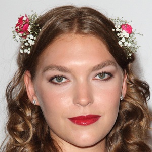 Arizona Muse, 37 (Model)