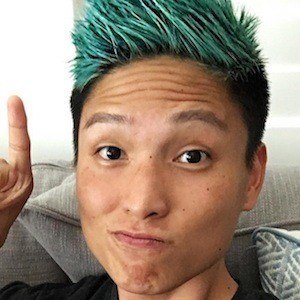 Arnold Telagaarta, 37 (YouTube明星)