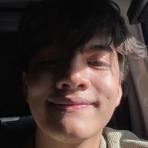 Arron Rebustes, 23 (YouTube明星)