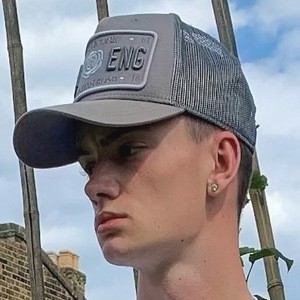 Arry Green, 23 (TikTok Star)