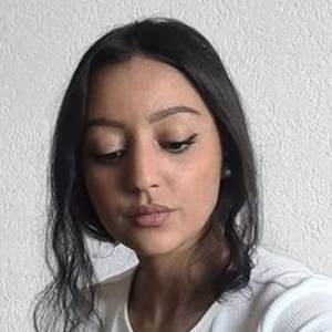 artbyoums, 28 (TikTok Star)