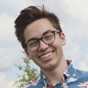 Asa Howard, 25 (Instagram明星)