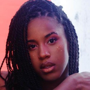 Asha Bromfield, 30 (TV Actress)