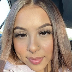 Ashanttyyy, 23 (TikTok明星)