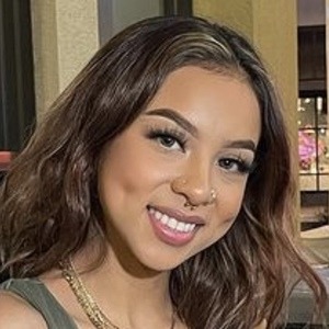 Ashanttyyy, 23 (TikTok明星)