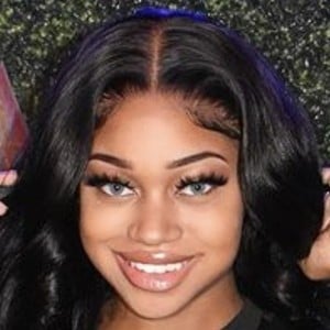 Ashleigh Summers image 8