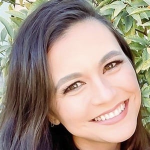 Ashley Adams, 42 (YouTube明星)