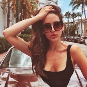 Ashley del Río, 33 (Blogger)