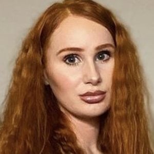 Ashley Elliott, 30 (TikTok Star)