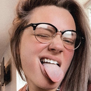 Ashley Fisher, 25 (TikTok Star)